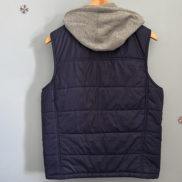 American Rag Puffer Vest Removable Hood Size M - Picture 4 of 12